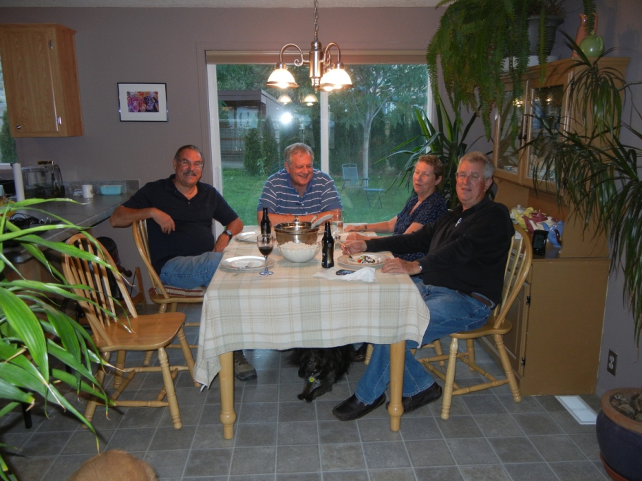 A nice visit atHorny Hollow Trail home