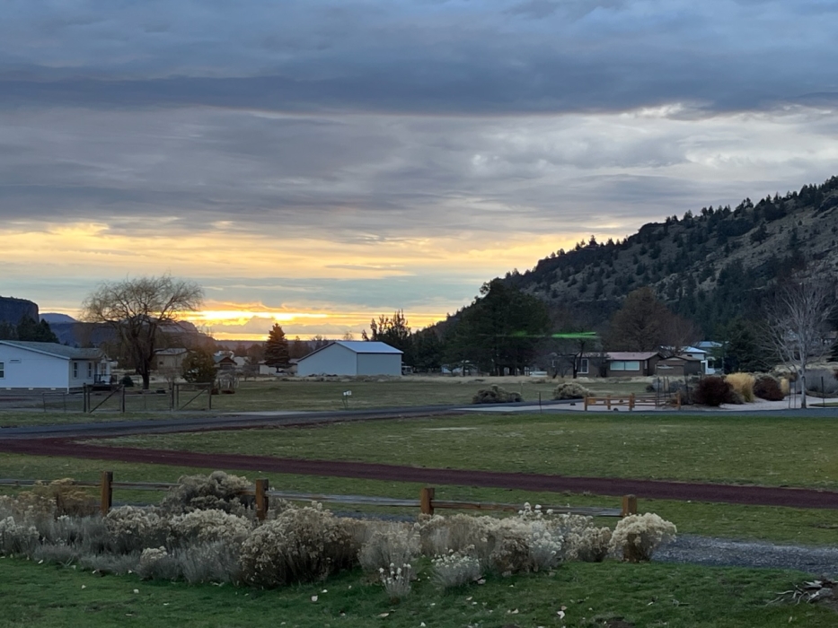 Forecast: Hi 54 Lo 38 Cloudy
HRV 7