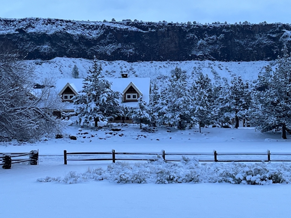 Forecast: Hi 30 Lo 24 Cloudy